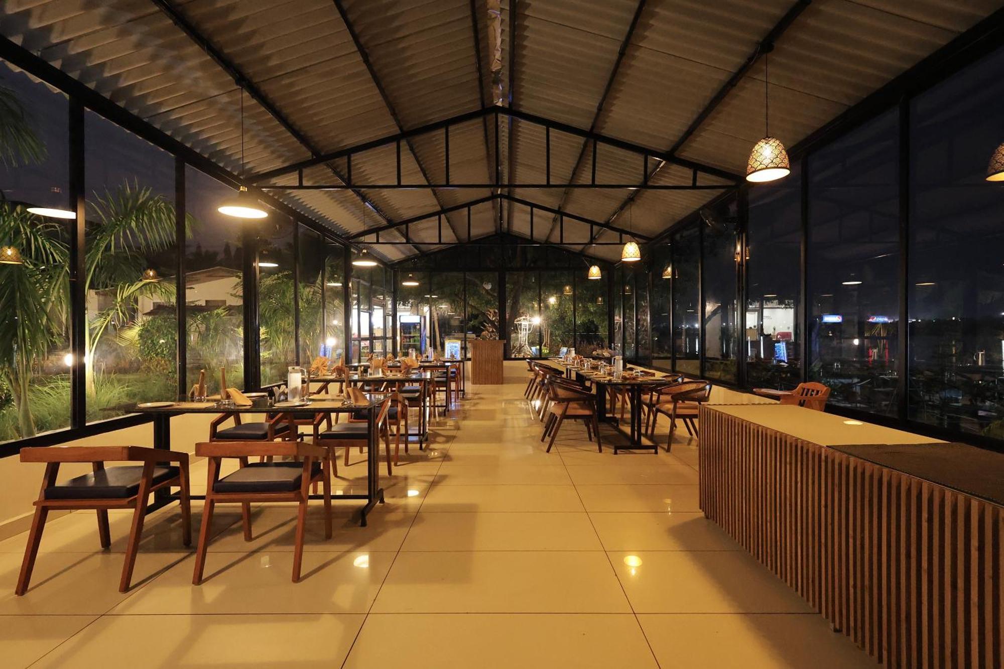 Riverview Tent Resort Kevadia Экстерьер фото