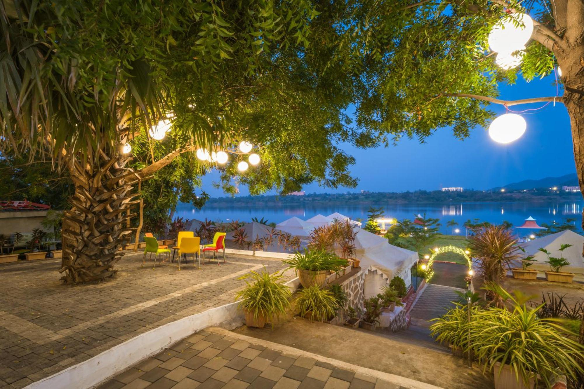 Riverview Tent Resort Kevadia Экстерьер фото
