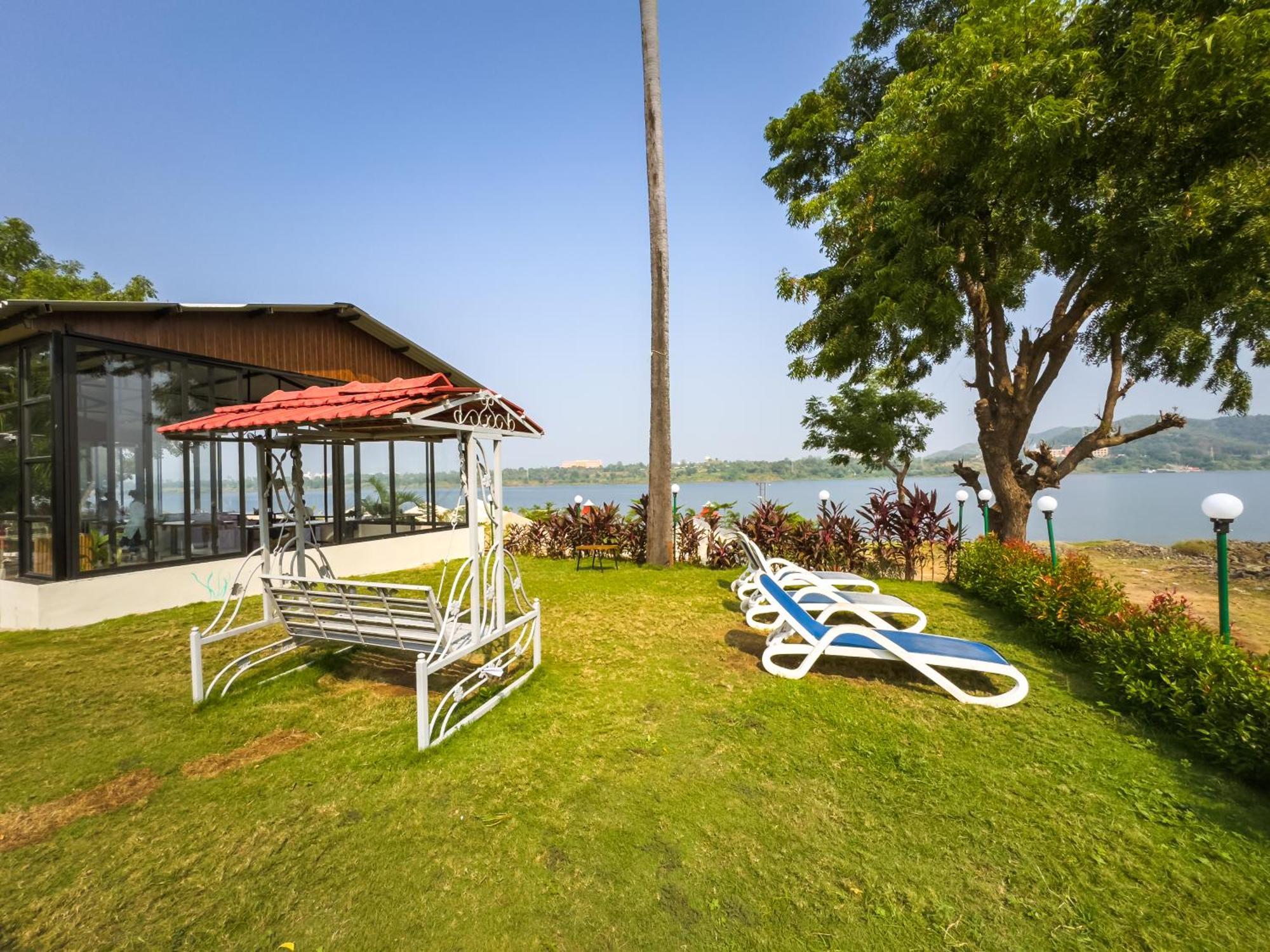 Riverview Tent Resort Kevadia Экстерьер фото