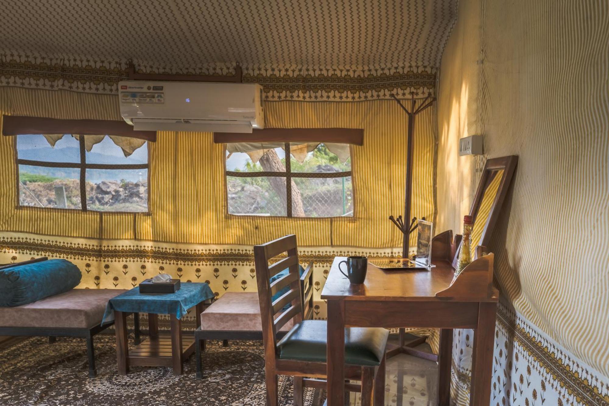 Riverview Tent Resort Kevadia Экстерьер фото